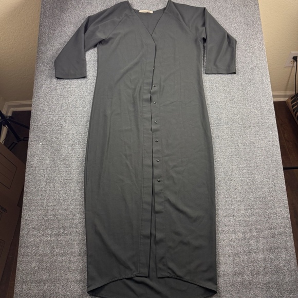 Ushatava Dresses & Skirts - USHATAVA Maxi Dress Size Small Solid Black 3/4 Sleeve Minimalist